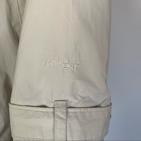 THE NORTH FACE Vintage White Carli Rain Jacket - Picture 9 of 16